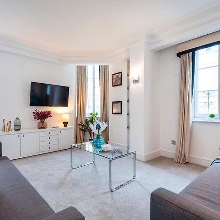 Welcome London - Trafalgar Square Bagian luar foto